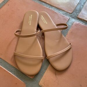Project Cloud Women's Tan Sandals
